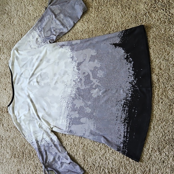 Lily Elegant Gray and Black Women's Top, Size XL - Picture 6 of 7